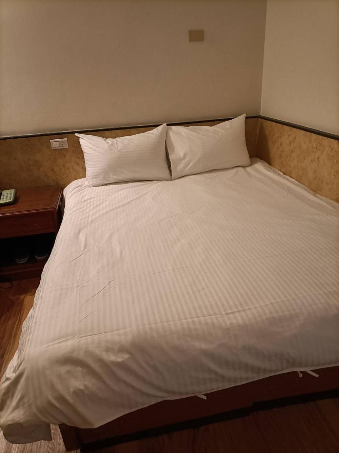 丸松商旅 Hotel Miaoli Exterior foto