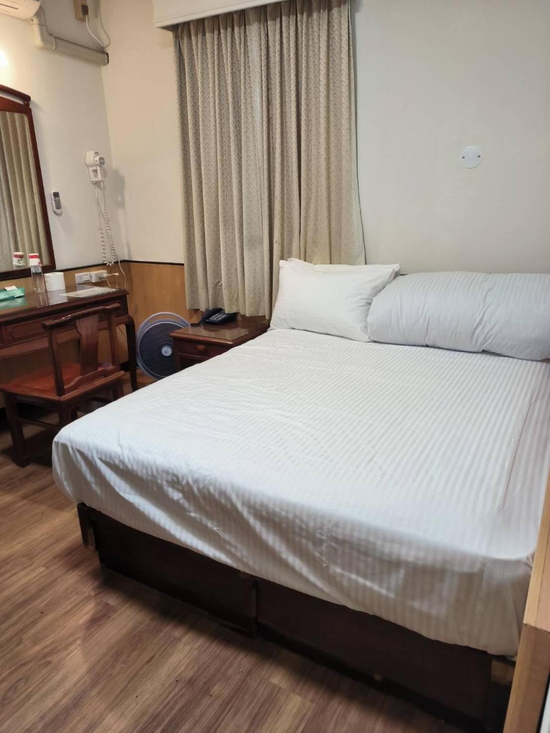 丸松商旅 Hotel Miaoli Exterior foto