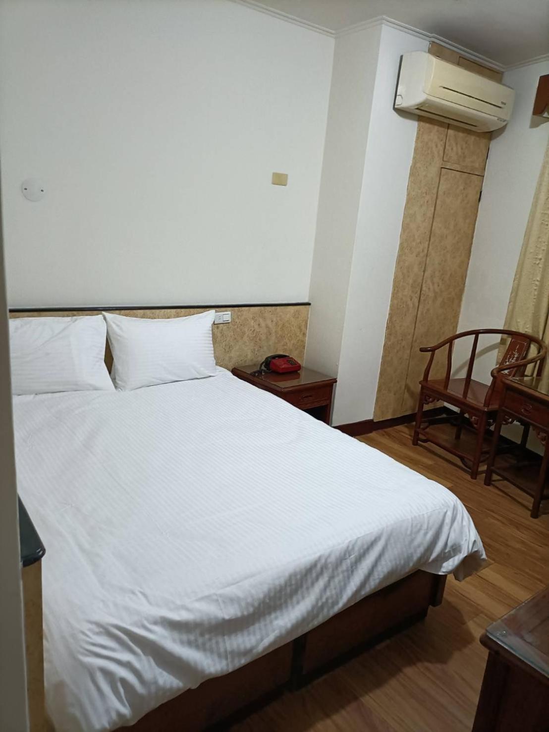 丸松商旅 Hotel Miaoli Exterior foto