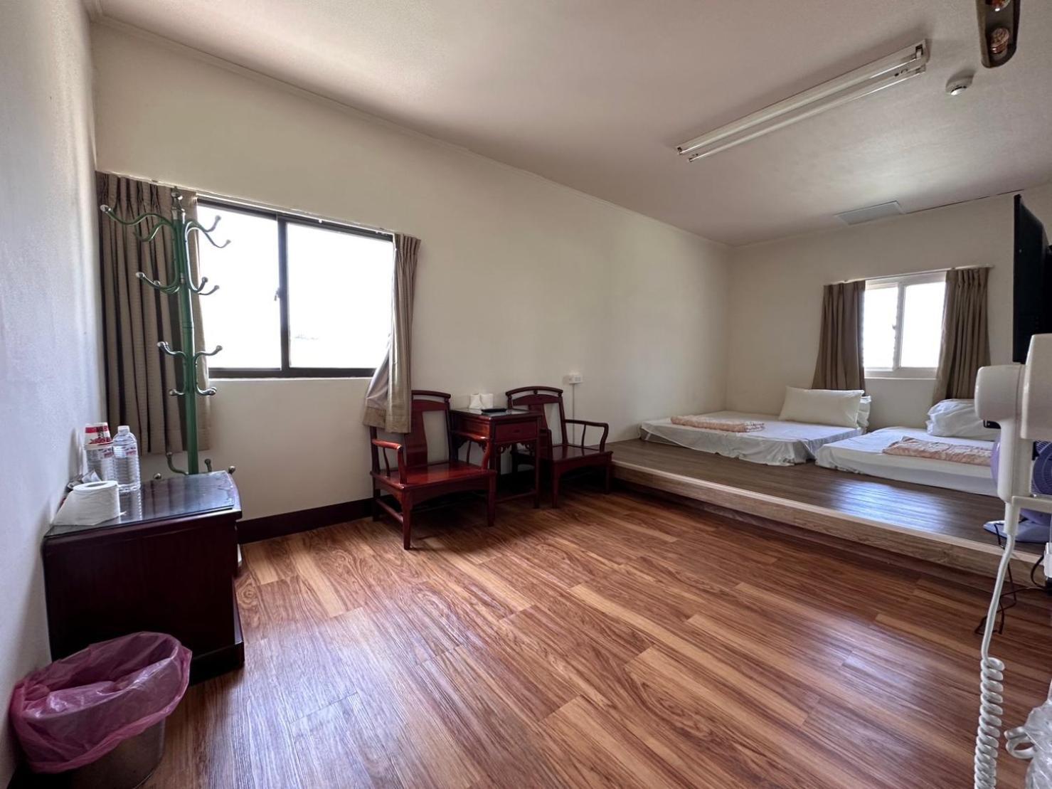 丸松商旅 Hotel Miaoli Exterior foto